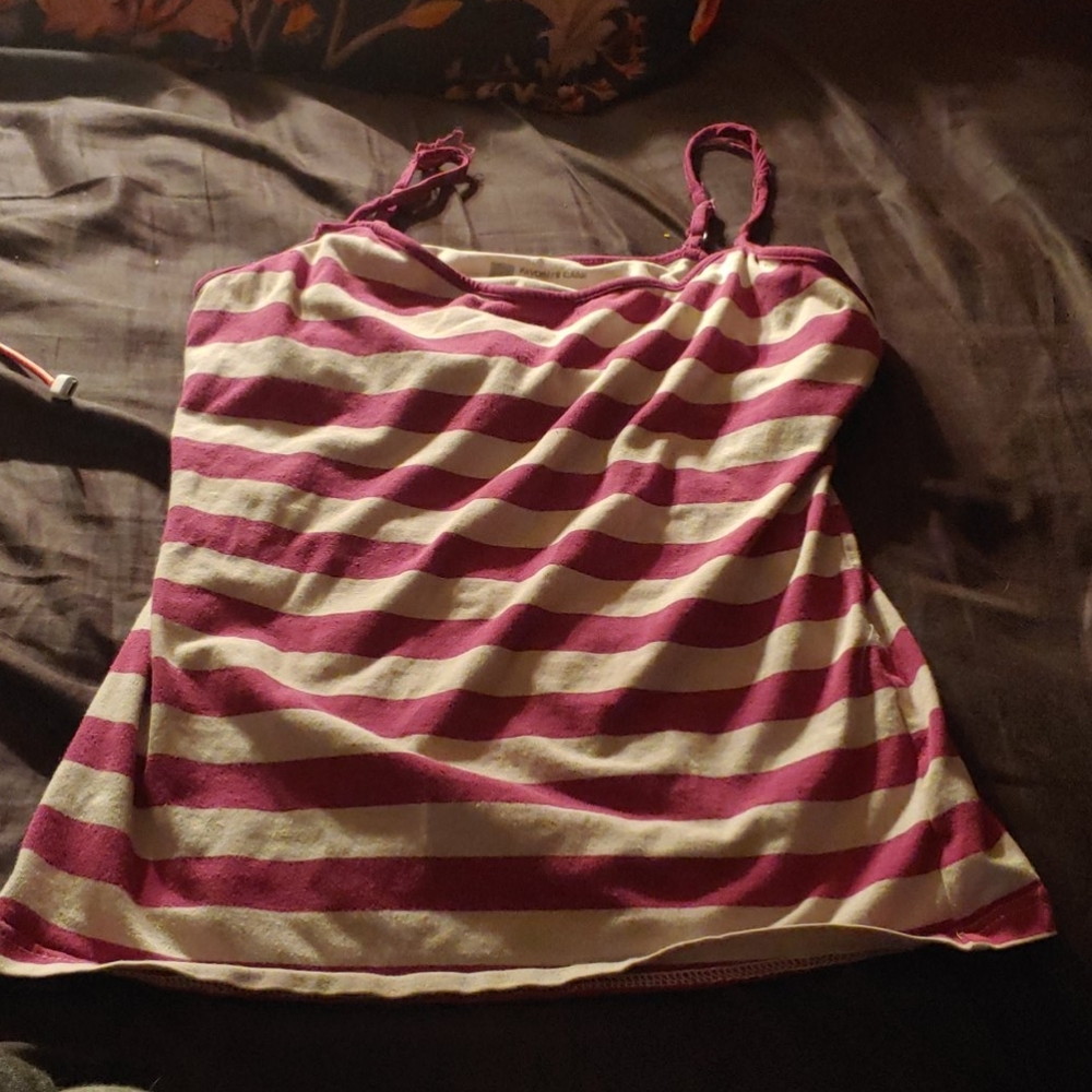 Spaghetti strap stripe shirt